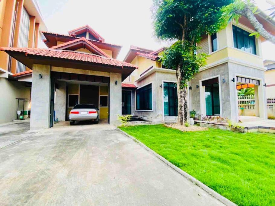 Preme House Boutique Villa San Sai Exterior photo